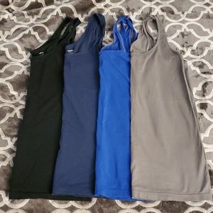 Old Navy fitted tanks set of 4